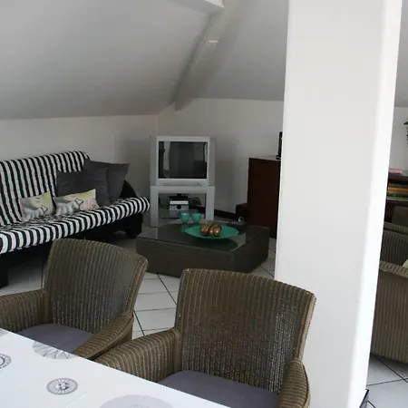 شقة 100 Meter Vom Entfernt By Interhome