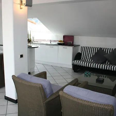 100 Meter Vom Entfernt By Interhome Apartman